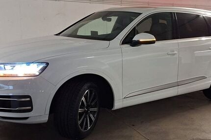 Audi Q7 106.900 km 29.900 &euro; Nürnberg 90411