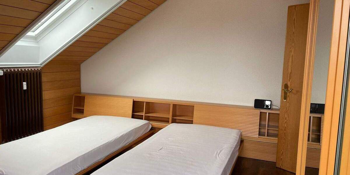 Etagenwohnung Neustadt an der Aisch Neustadt - 2 Zimmer, 75 m&sup2;, 720&euro; | Angebot:25660938