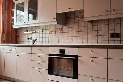 Haus Nürnberg Eibach - 4 Zimmer, 110 m&sup2;, 399.000&euro; | Angebot:25678158