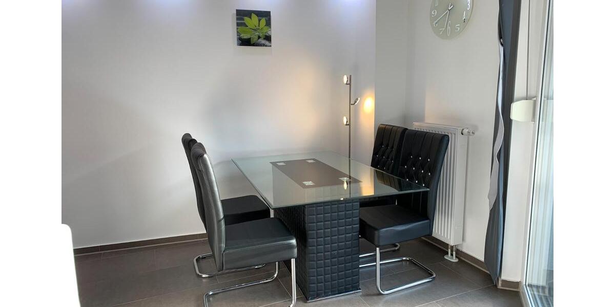 Etagenwohnung Nürnberg Gibitzenhof - 3 Zimmer, 90 m&sup2;, 1.300&euro; | Angebot:25978815