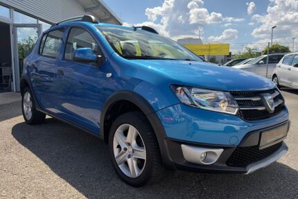 Dacia Sandero 166.300 km 5.990 &euro; Fürth 90763