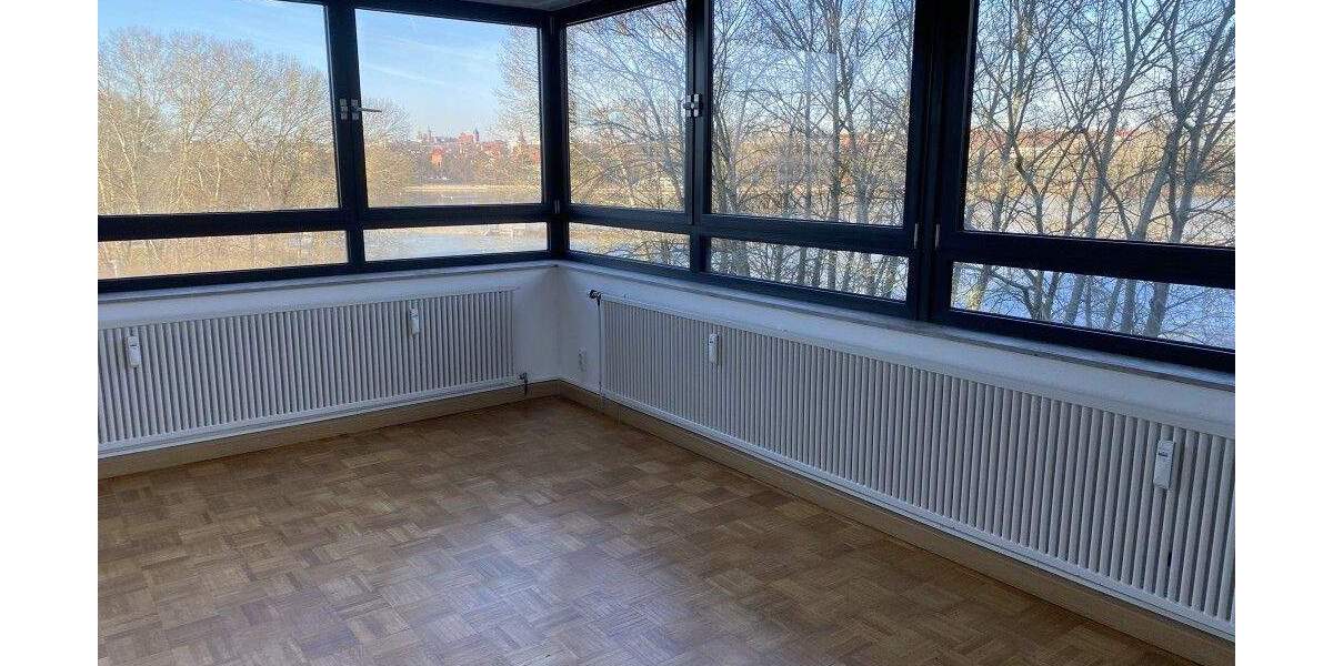 Etagenwohnung Nürnberg Tullnau - 4 Zimmer, 117 m&sup2;, 380.000&euro; | Angebot:25865834