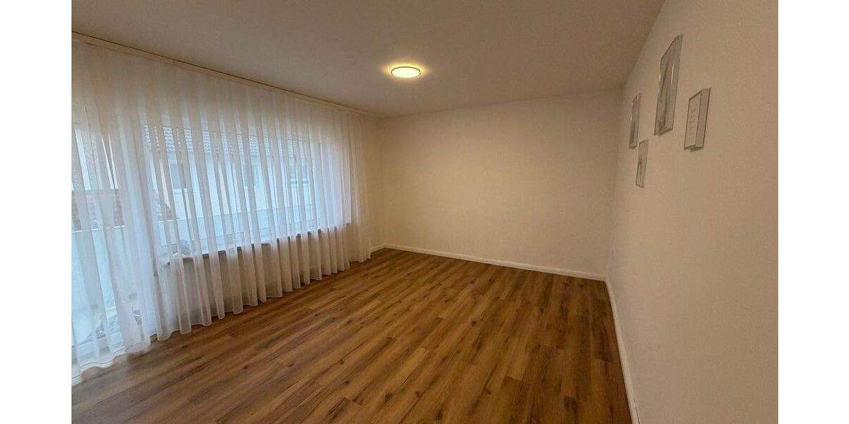 Doppelhaushälfte Fürth Stadeln - 5 Zimmer, 118 m&sup2;, 649.000&euro; | Angebot:25672893