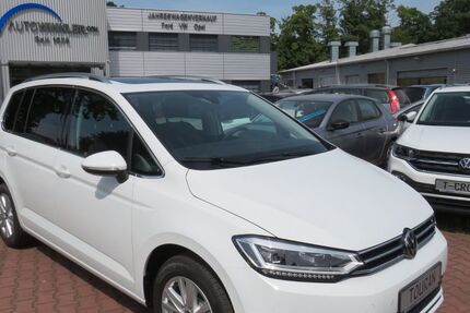 VW Touran 29.950 km 29.890 &euro; Nürnberg 90431