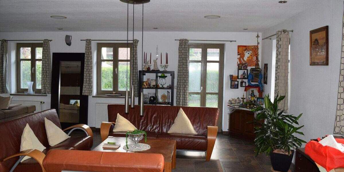 Einfamilienhaus Oberreichenbach - 1 Zimmer, 450 m&sup2;, 1.195.000&euro; | Angebot:25751713
