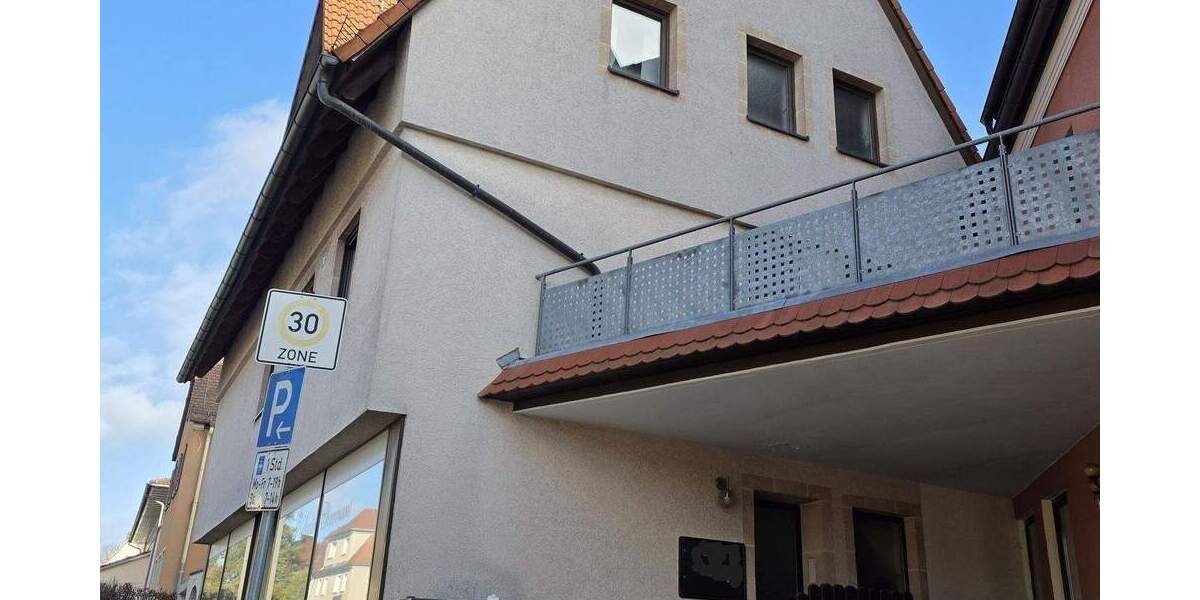 Etagenwohnung Feucht - 3 Zimmer, 100 m&sup2;, 349.000&euro; | Angebot:25984634