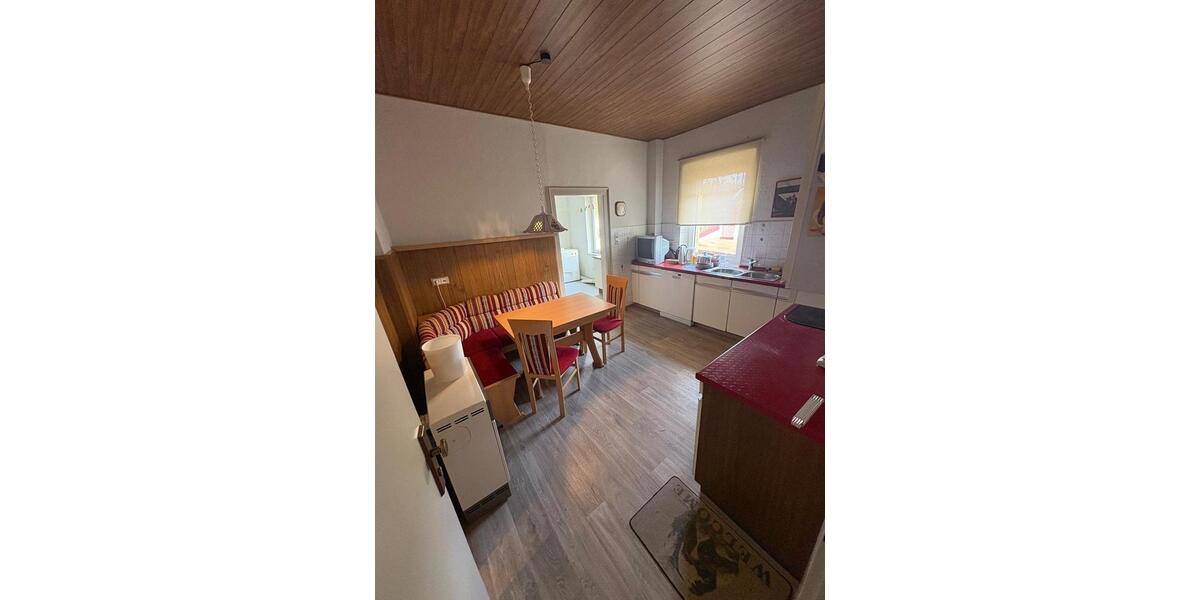 Etagenwohnung Nürnberg Eberhardshof - 5.5 Zimmer, 120 m&sup2;, 1.500&euro; | Angebot:25410897