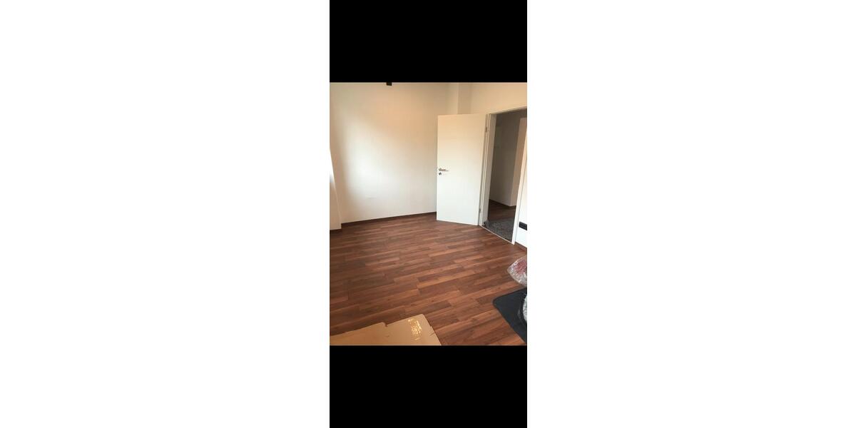Erdgeschoßwohnung Nürnberg Almoshof - 2.5 Zimmer, 82 m&sup2;, 950&euro; | Angebot:26594086