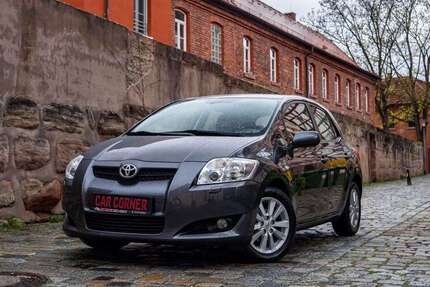 Toyota Auris 82.000 km 6.500 &euro; Kammerstein 91126