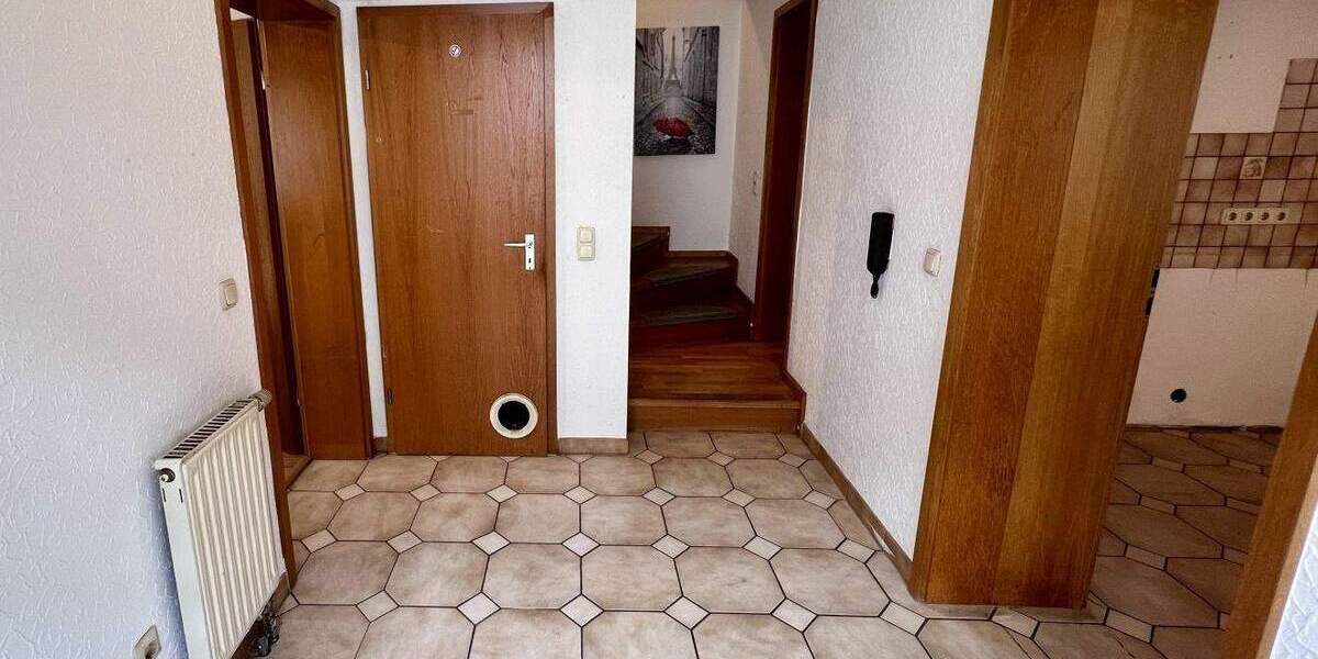 Einfamilienhaus Roth - 3 Zimmer, 110 m&sup2;, 1.200&euro; | Angebot:25667507