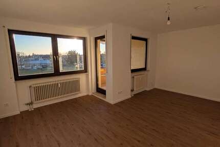 Wohnung Nürnberg Laufamholz - 2 Zimmer, 61 m&sup2;, 780&euro; | Angebot:26100241