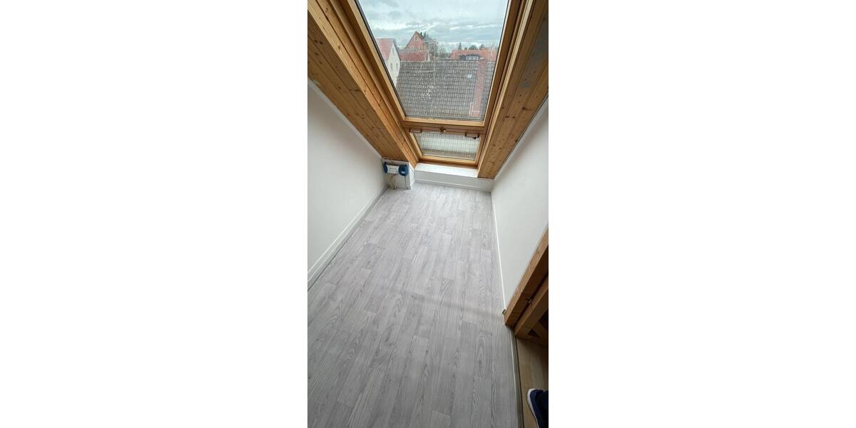 Dachgeschoßwohnung Fürth Atzenhof - 3 Zimmer, 79 m&sup2;, 1.021&euro; | Angebot:27604710