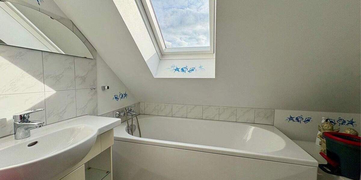 Einfamilienhaus Ammerndorf - 6 Zimmer, 321 m&sup2;, 649.000&euro; | Angebot:25957807