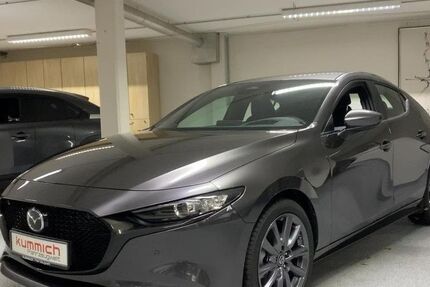 Mazda 3 5.999 km 25.590 &euro; Fürth 90763