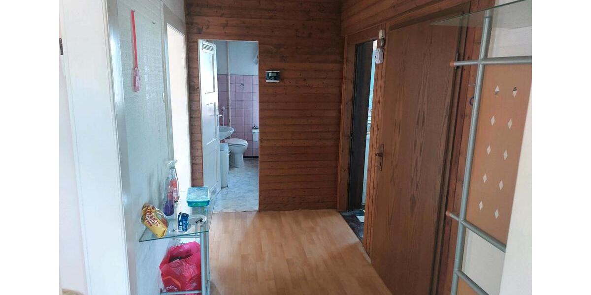 Etagenwohnung Schwaig Bei Nürnberg - 3 Zimmer, 70 m&sup2;, 1.200&euro; | Angebot:26706114