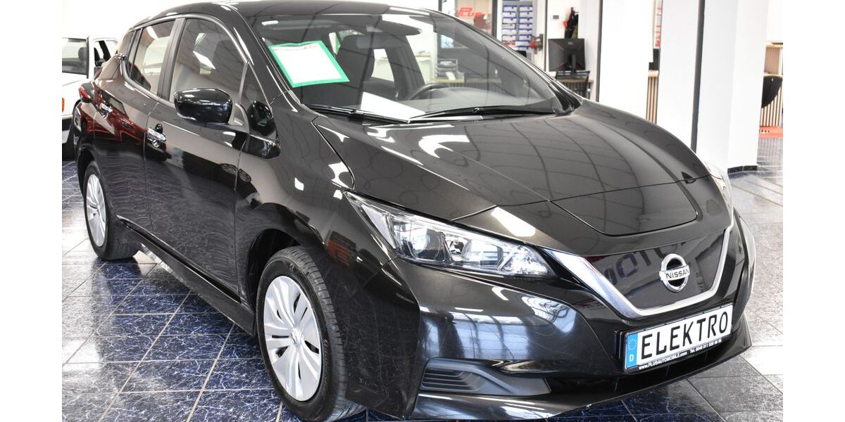 Nissan Leaf 51.915 km 11.880 &euro; Nürnberg 90431
