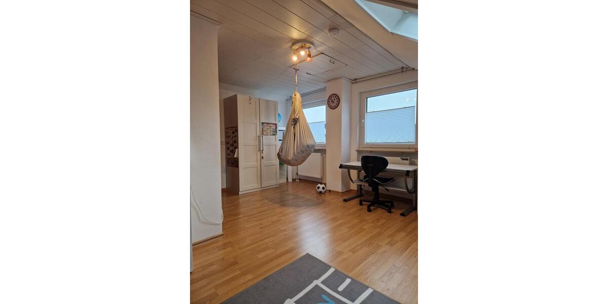 Reihenhaus Schwabach - 4.5 Zimmer, 100 m&sup2;, 465.000&euro; | Angebot:25376318