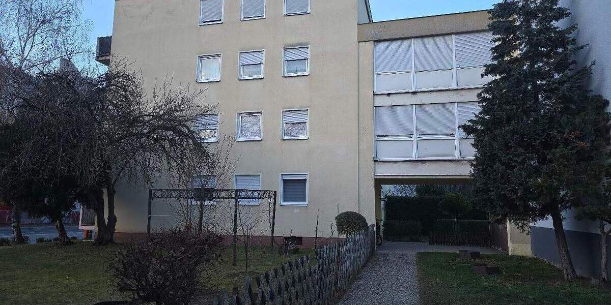 Etagenwohnung Nürnberg Kleinreuth b Schweinau - 3 Zimmer, 89 m&sup2;, 279.000&euro; | Angebot:25746291