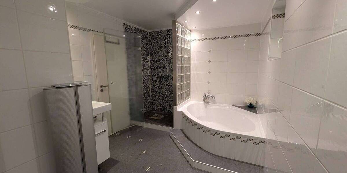 Etagenwohnung Forchheim Burk - 4 Zimmer, 150 m&sup2;, 495.000&euro; | Angebot:26607388