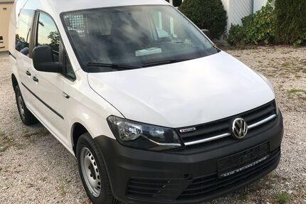 VW Caddy 121.238 km 10.690 &euro; Nürnberg 90469