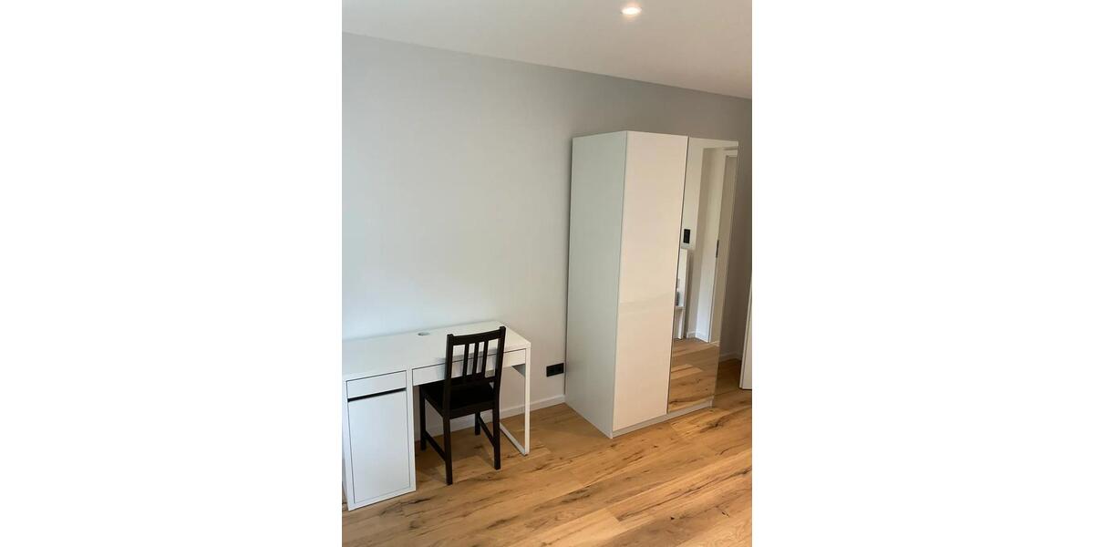 Etagenwohnung Nürnberg Langwasser - 1 Zimmer, 12 m&sup2;, 390&euro; | Angebot:26645458