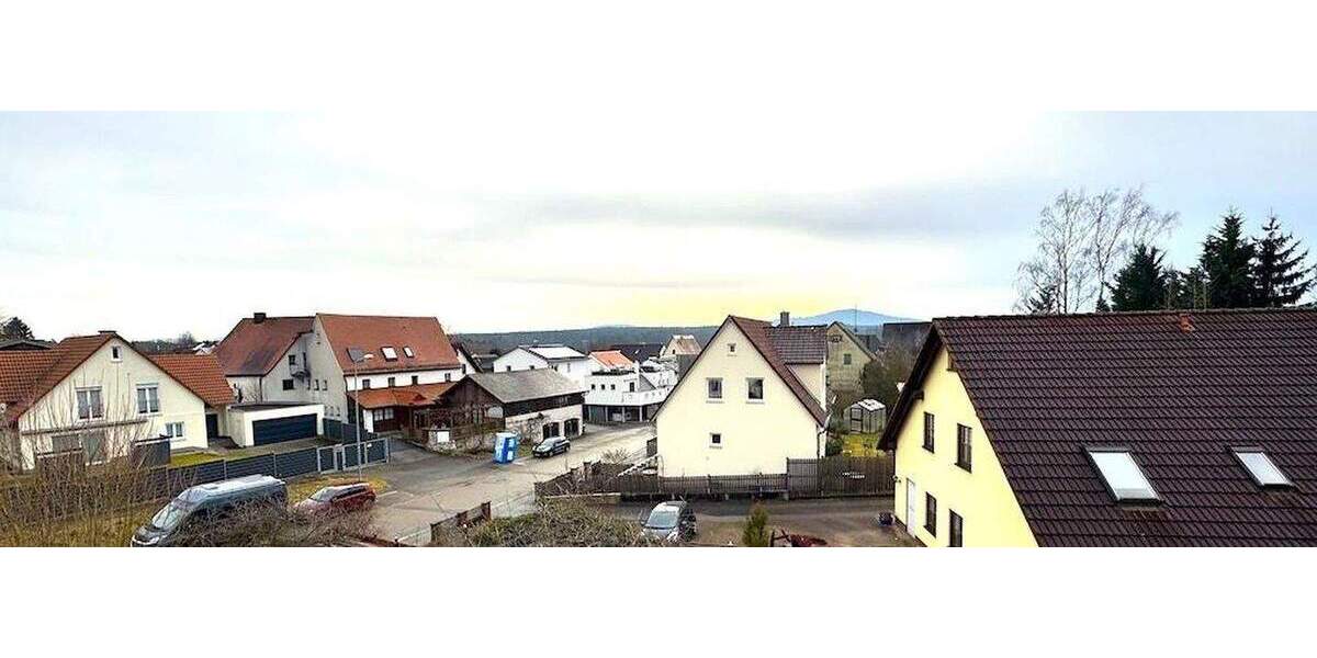 Doppelhaushälfte Lauf Heuchling - 8 Zimmer, 180 m&sup2;, 415.000&euro; | Angebot:25713719