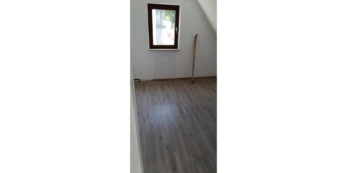 Einfamilienhaus Schwabach - 7 Zimmer, 120 m&sup2;, 1.600&euro; | Angebot:25942046