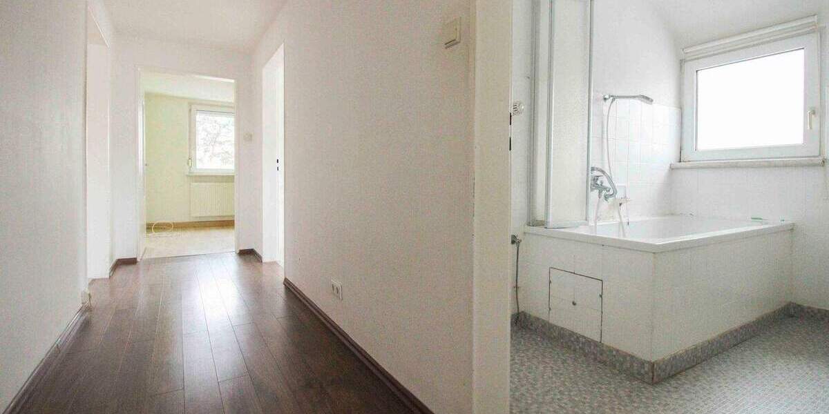 Mehrfamilienhaus, Wohnhaus Schwarzenbruck - 8 Zimmer, 128 m&sup2;, 379.000&euro; | Angebot:25878840