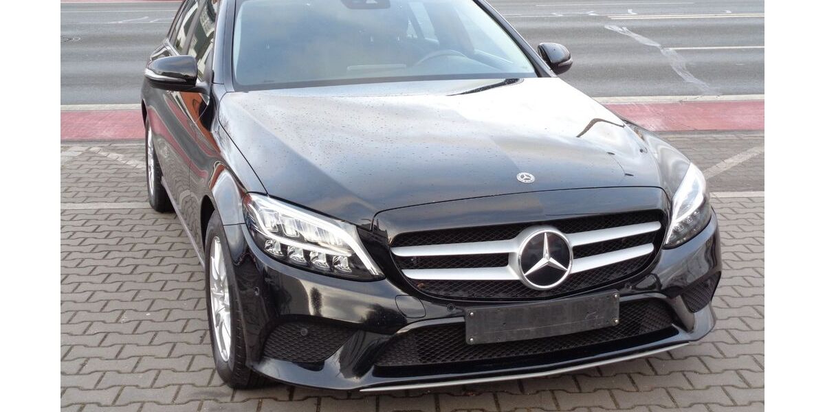 Mercedes-Benz C 200 256.000 km 12.500 &euro; Nürnberg 90431