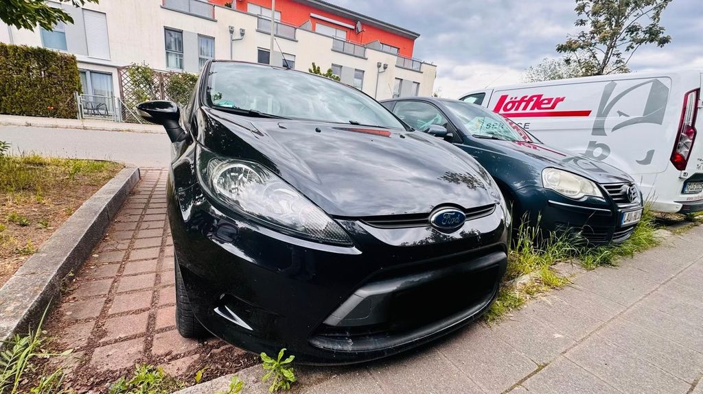 Ford Fiesta 95.000 km 3.450 &euro; Fürth 90763