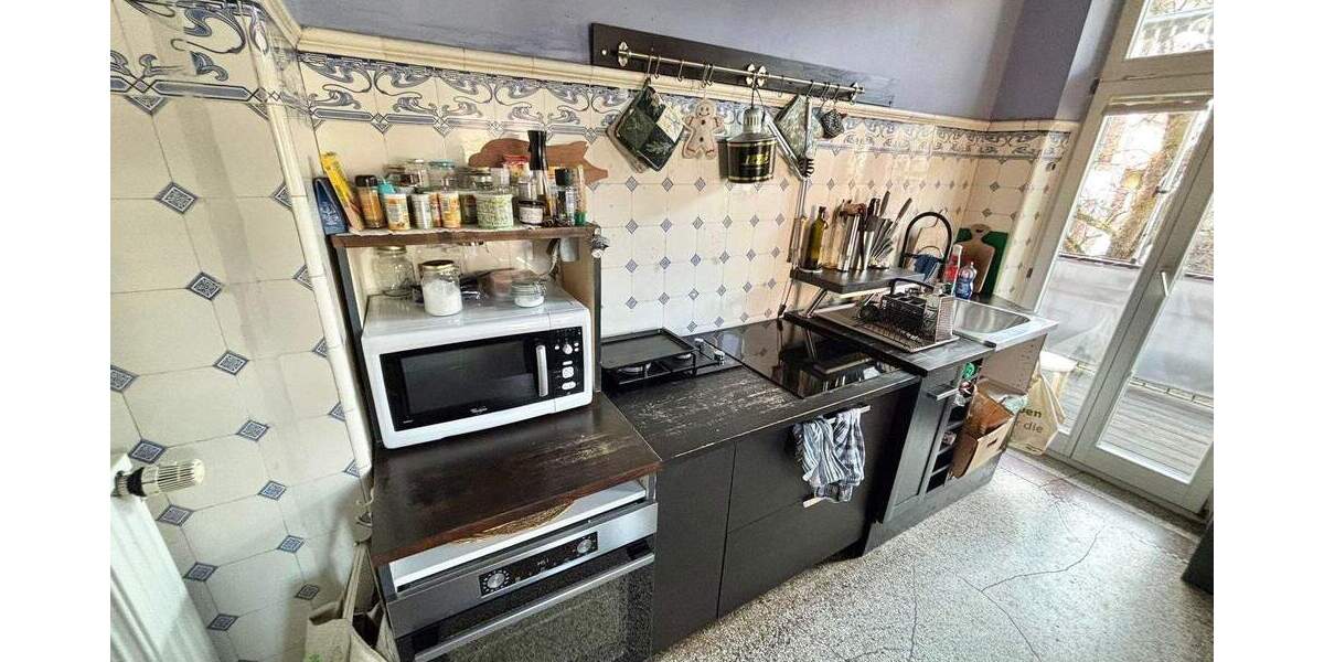 Etagenwohnung Nürnberg St Johannis - 8 Zimmer, 250 m&sup2;, 2.700&euro; | Angebot:25668721