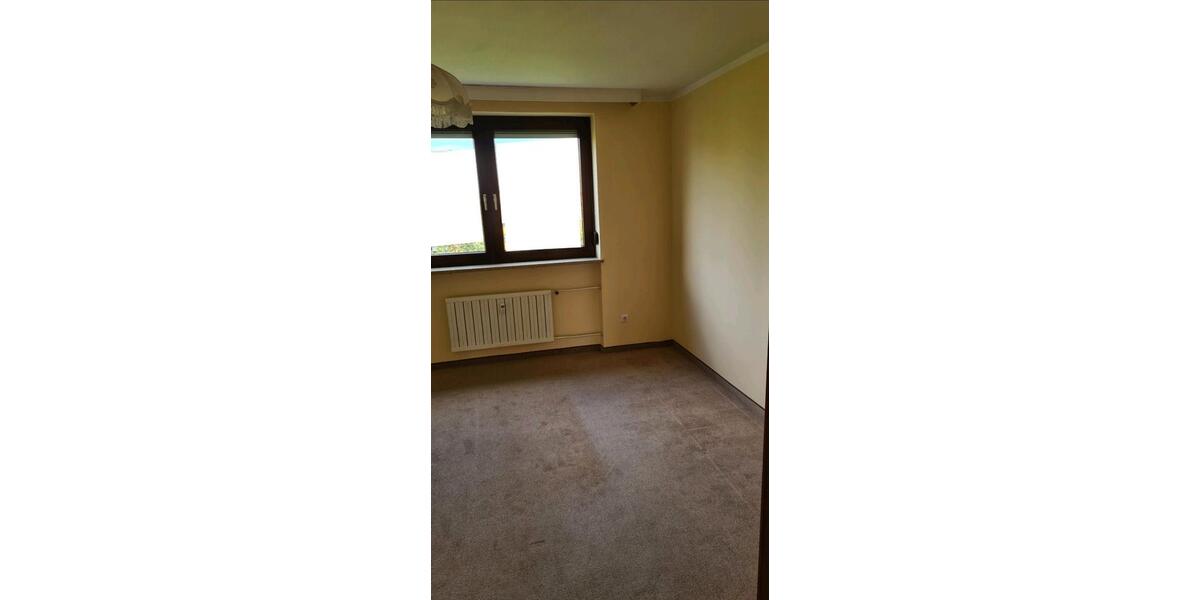 Etagenwohnung Nürnberg Schnepfenreuth - 3 Zimmer, 80 m&sup2;, 1.200&euro; | Angebot:25933650