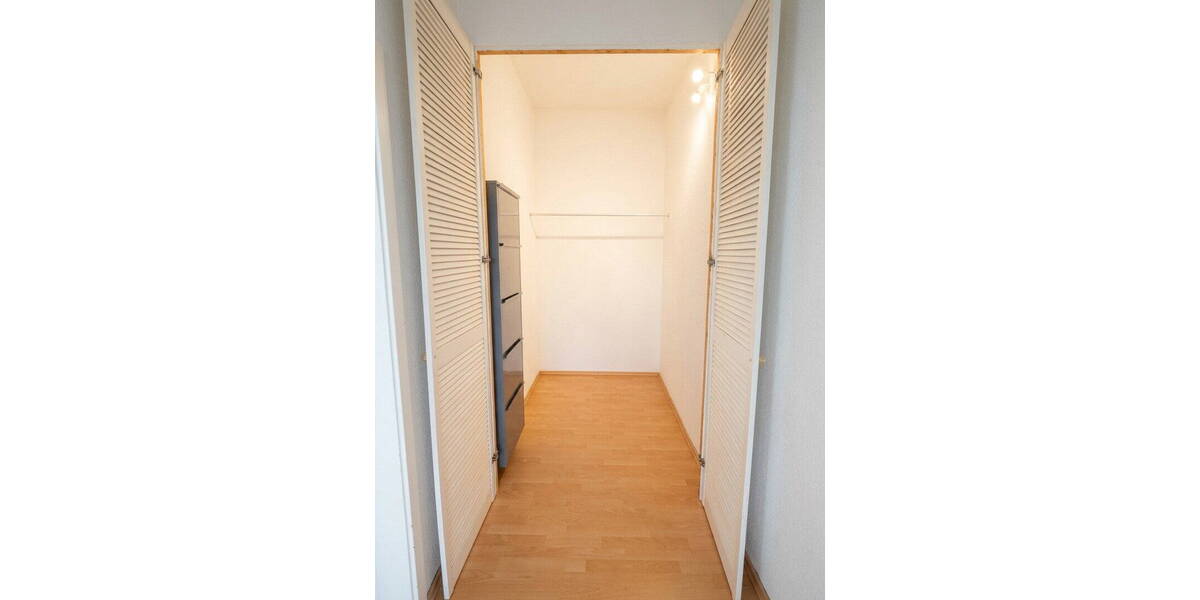 Etagenwohnung Nürnberg Steinbühl - 2 Zimmer, 64 m&sup2;, 219.000&euro; | Angebot:26306370