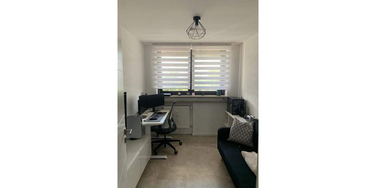 Etagenwohnung Nürnberg Schweinau - 4 Zimmer, 98 m&sup2;, 379.000&euro; | Angebot:25835771