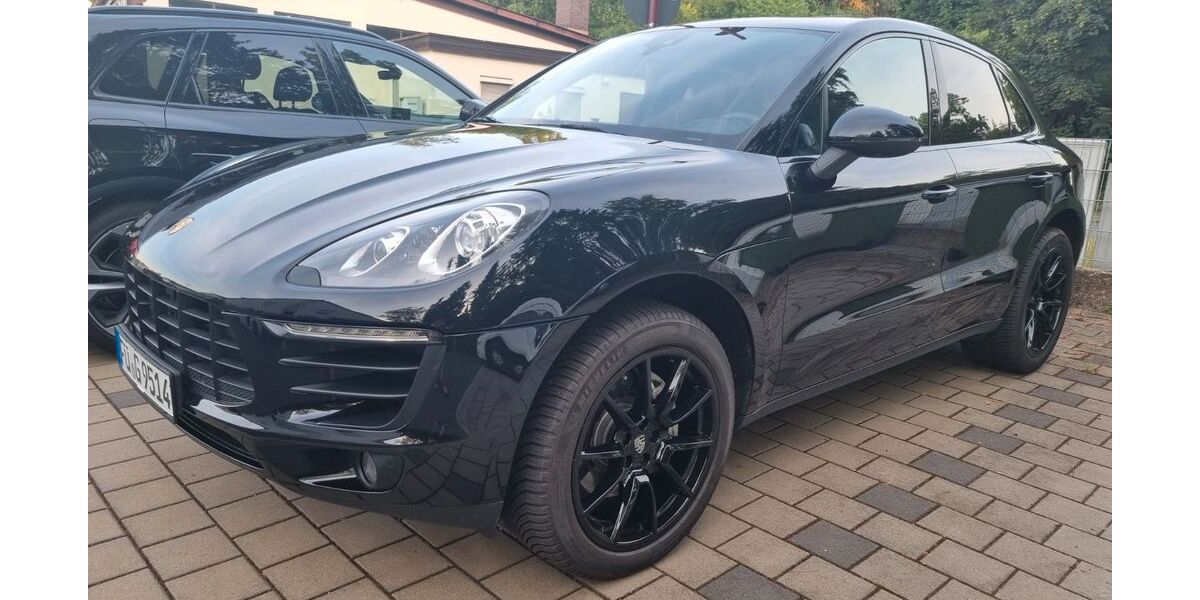 Porsche Macan 329.000 km 22.777 &euro; Nürnberg 90431