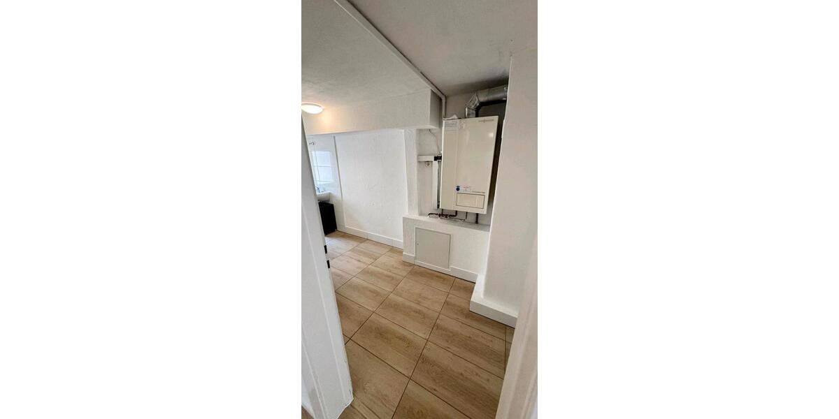 Etagenwohnung Buckenhof - 4 Zimmer, 95 m&sup2;, 1.235&euro; | Angebot:25907821