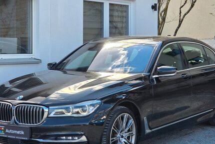 BMW 750 126.050 km 29.999 &euro; Oberasbach 90522