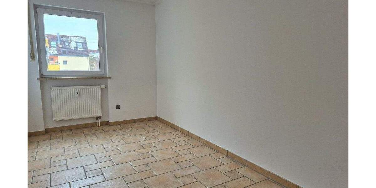 Etagenwohnung Wendelstein - 3 Zimmer, 76 m&sup2;, 860&euro; | Angebot:25679293