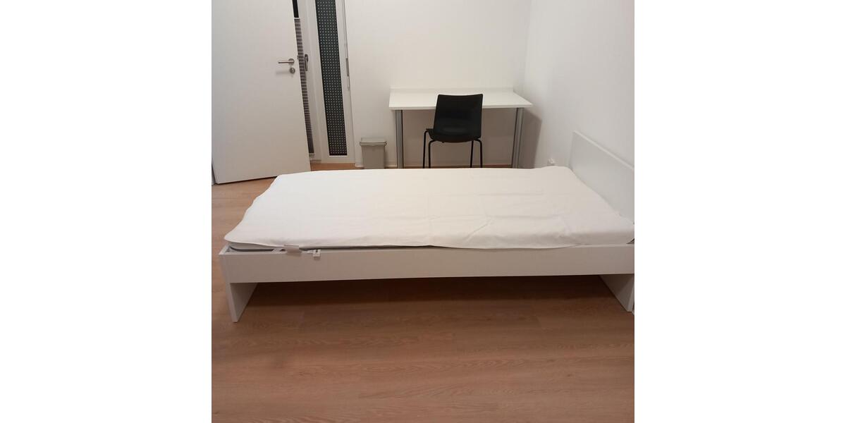 Etagenwohnung Nürnberg Altstadt, St. Lorenz - 1 Zimmer, 19 m&sup2;, 480&euro; | Angebot:25831973