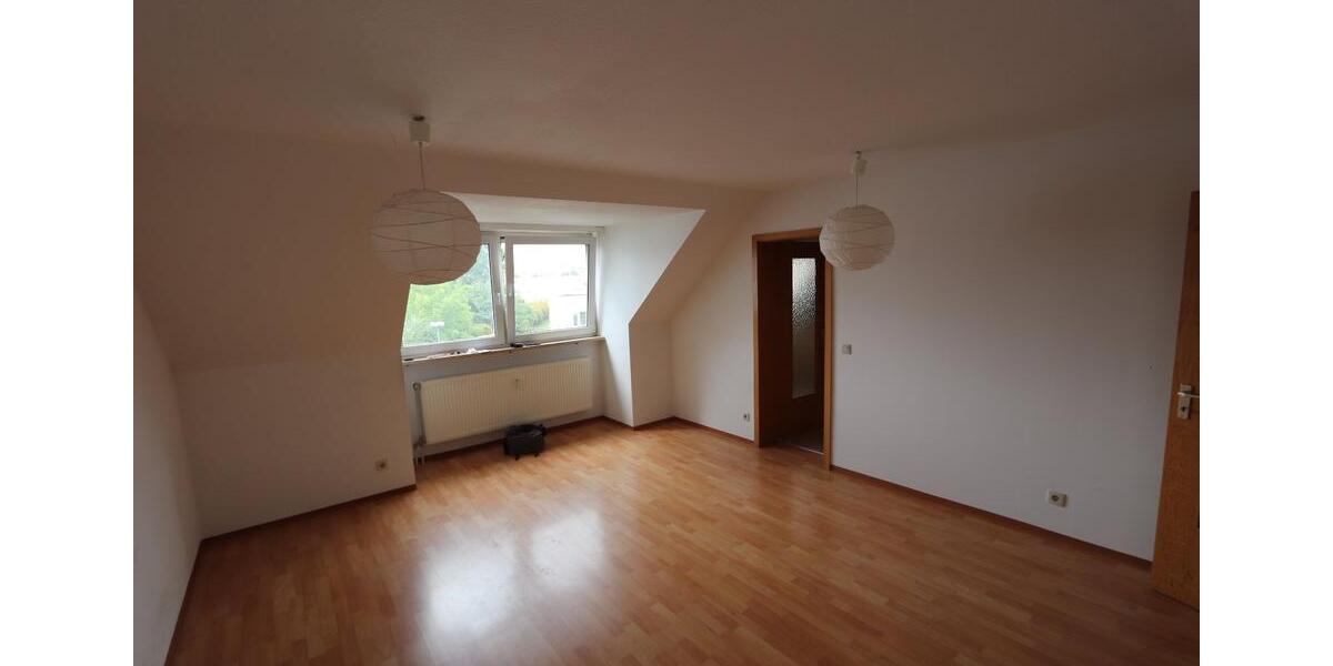 Dachgeschoßwohnung Fürth Südstadt - 2 Zimmer, 50 m&sup2;, 195.000&euro; | Angebot:26920303