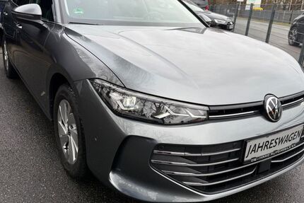 VW Passat Variant 2.100 km 34.950 &euro; Nürnberg 90475