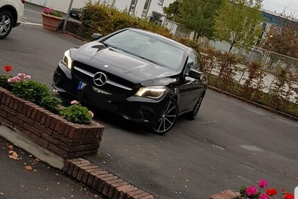 Mercedes-Benz Mercedes CLA 180 204.600 km 12.500 &euro; Fürth 90744