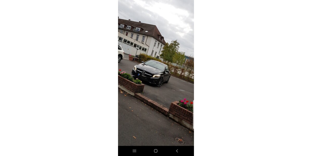 Mercedes-Benz Mercedes CLA 180 204.600 km 12.500 &euro; Fürth 90744