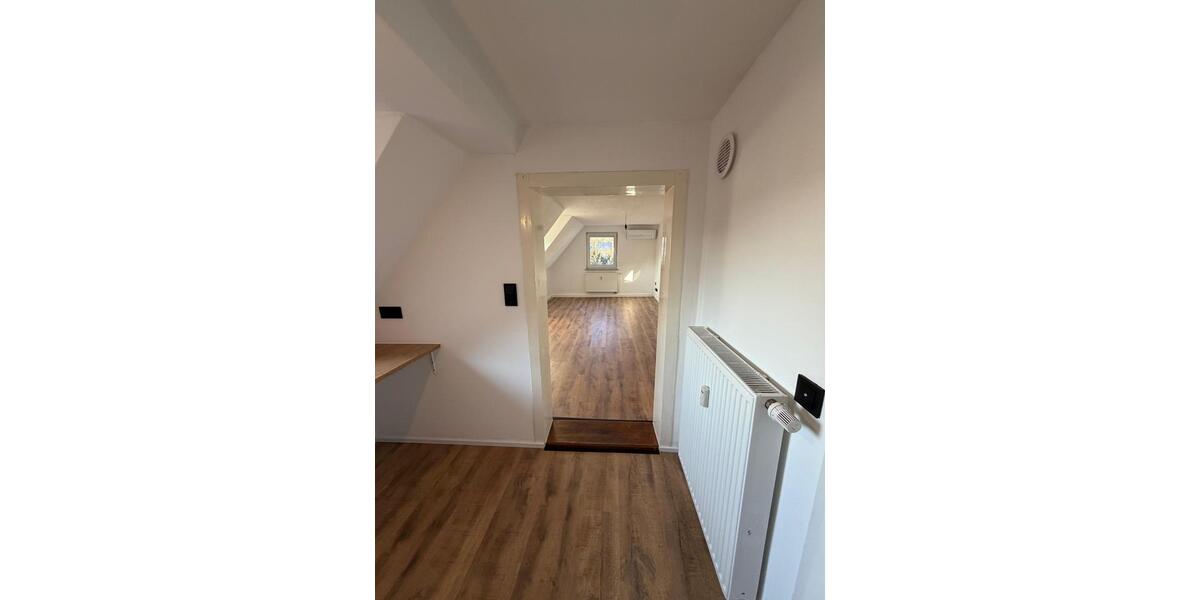 Dachgeschoßwohnung Windsbach - 2 Zimmer, 61 m&sup2;, 159.000&euro; | Angebot:25321684