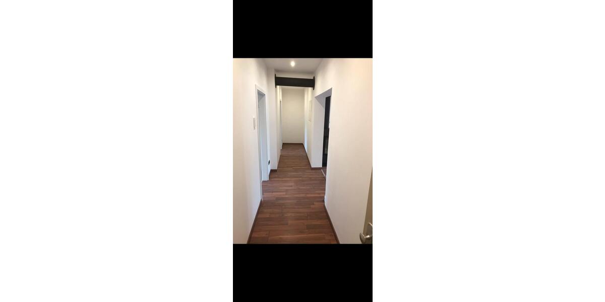 Erdgeschoßwohnung Nürnberg Almoshof - 2.5 Zimmer, 82 m&sup2;, 950&euro; | Angebot:26594086