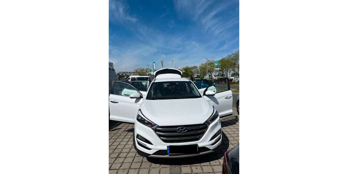 Hyundai TUCSON 41.175 km 17.500 &euro; Nürnberg 90409