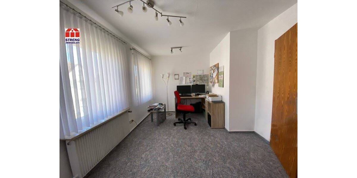 Einfamilienhaus Rückersdorf Rückersdorf - 7 Zimmer, 180 m&sup2;, 498.000&euro; | Angebot:25769995