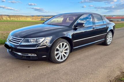 VW Phaeton 205.411 km 12.288 &euro; Nürnberg 90408