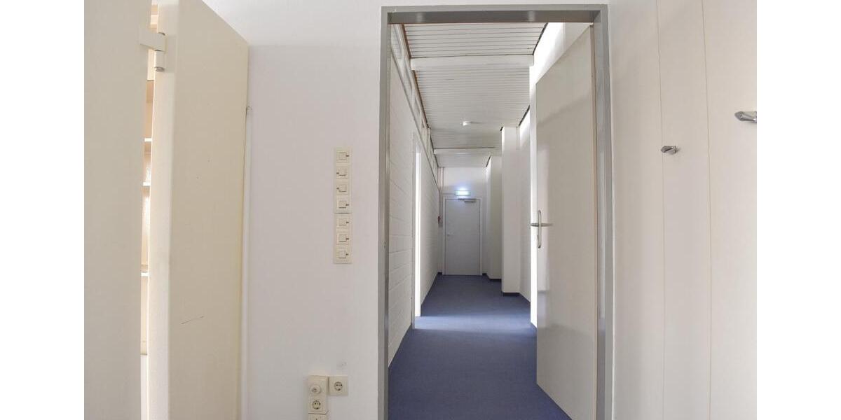 Gewerbeobjekt Schwabach - 2.600&euro; | Angebot:23847317