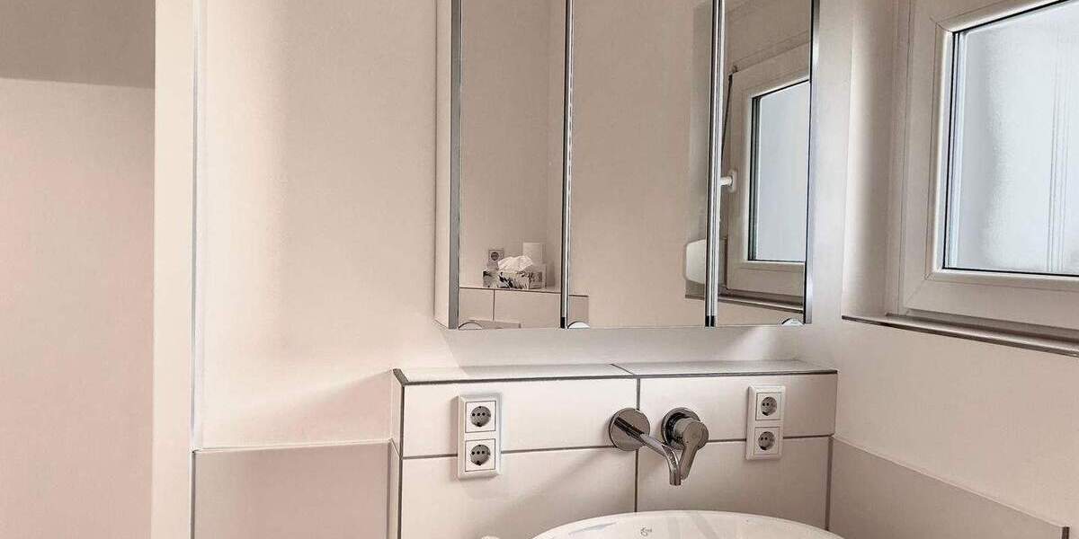 Etagenwohnung Obermichelbach - 2 Zimmer, 62 m&sup2;, 890&euro; | Angebot:25877472